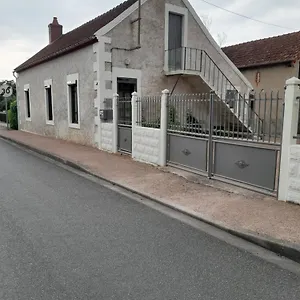  Hébergement de vacances Maison Proche Le Pal 4kms